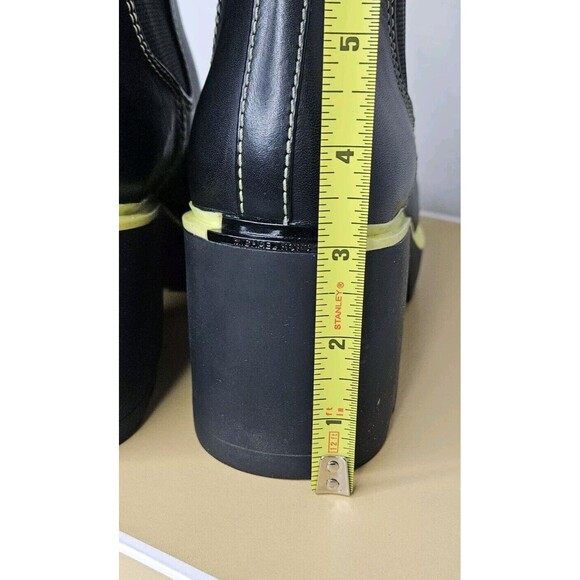 Michael Kors Keisha Bootie Limelght MLT Sz 9.5 NIB Leather/ Contrast Stitching - Picture 7 of 10